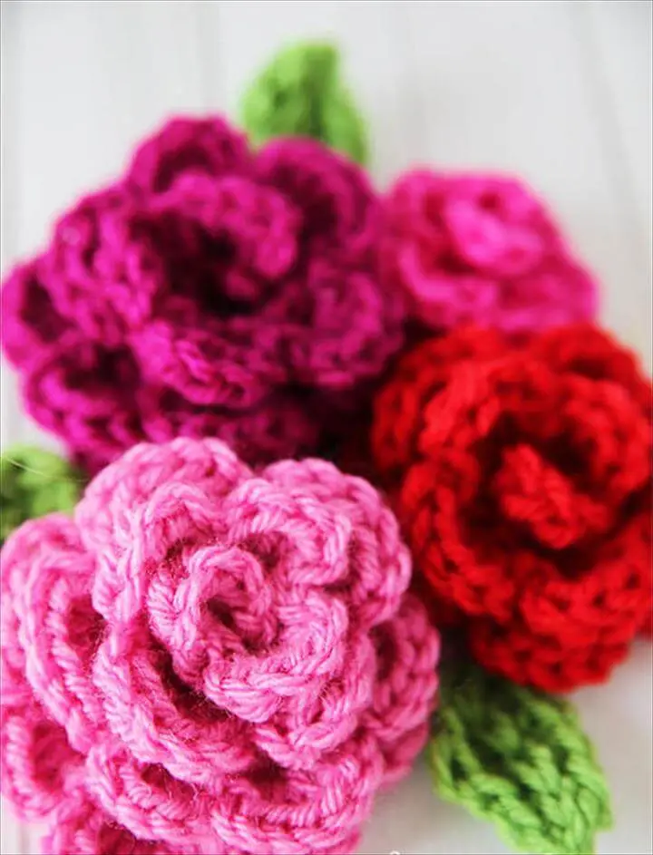 15 Beautiful Crochet Flower Patterns